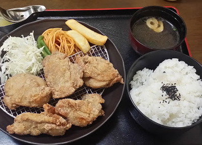 秋田県秋田市 ふじやからあげ本店