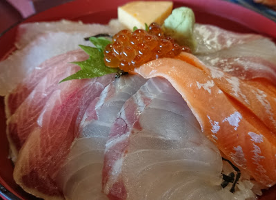 富山県黒部市 魚の駅 生地 できたて館 レストラン航海灯