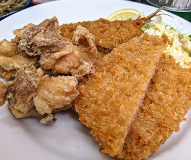 食堂　愛津屋>